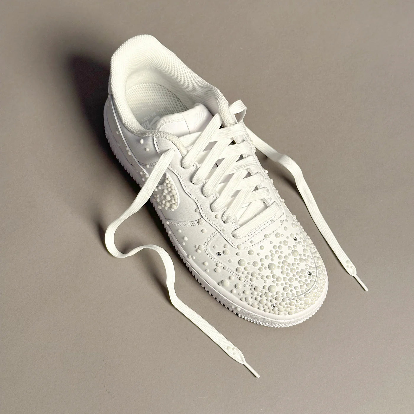 Custom Nike AIR Force 1 Sneaker - Pearl Limited