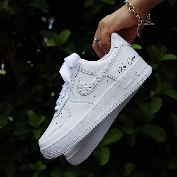 Baskets Nike AIR Force 1 personnalisees Edition mariage 2.0 julescustomizedkicks