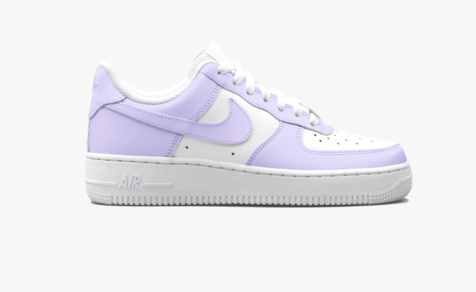 Baskets Nike AIR Force 1 personnalisees Lilas julescustomizedkicks