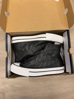 BLACKOUTLET DEAL - Converse High 38
