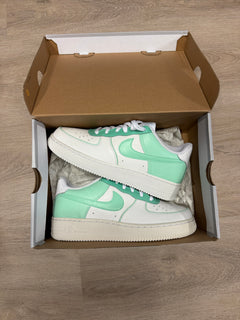 BLACKOUTLET DEAL - AF1 38.5