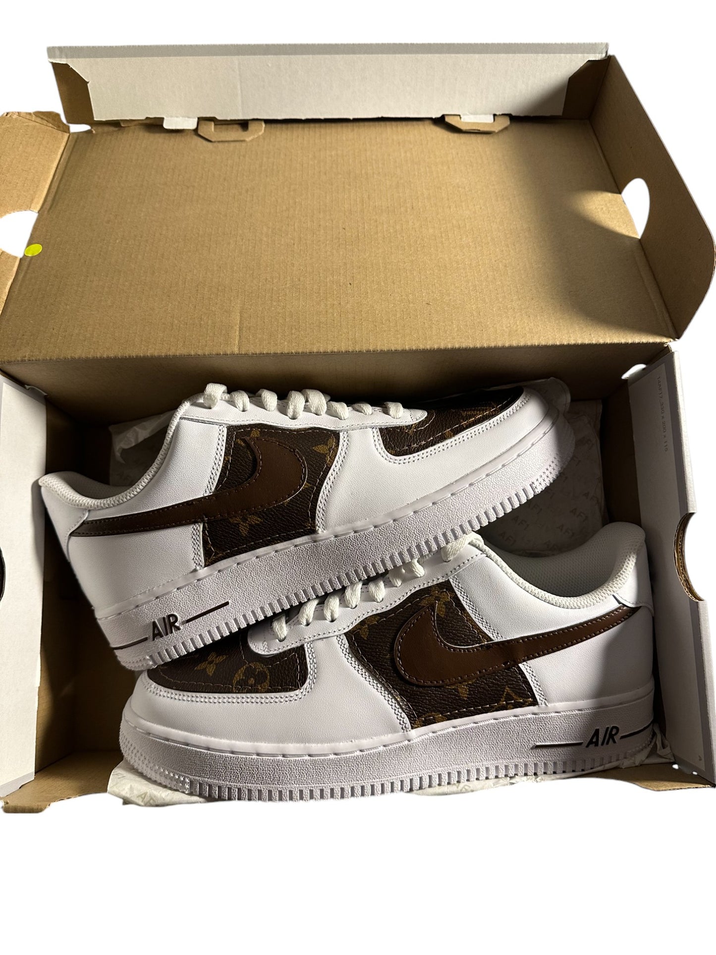 BLACKOUTLET DEAL - AF1 Braun Seite 42