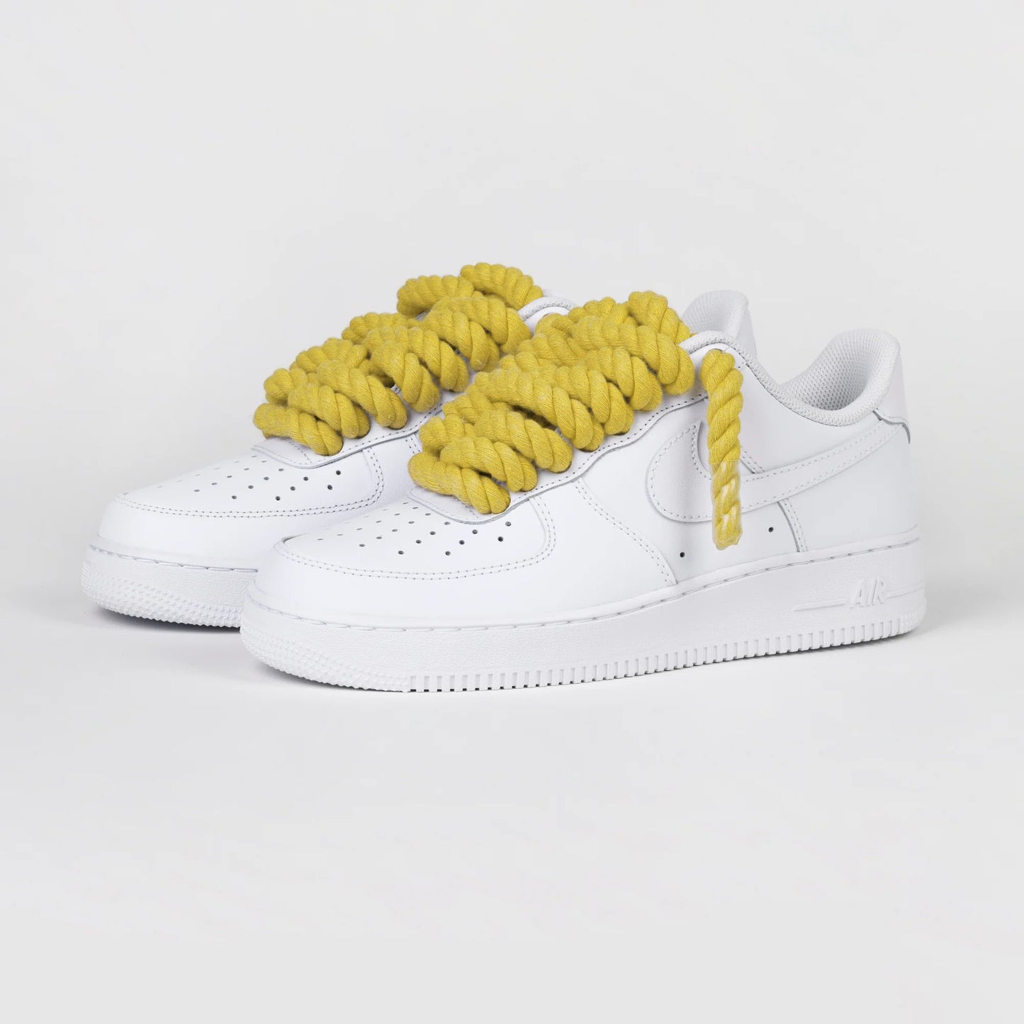 Sneaker Nike AIR Force 1 personnalisée - Lacets de corde jaune