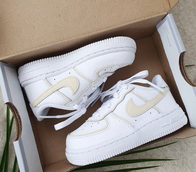 Custom Nike AIR Force 1 Sneaker Baby Beige Details