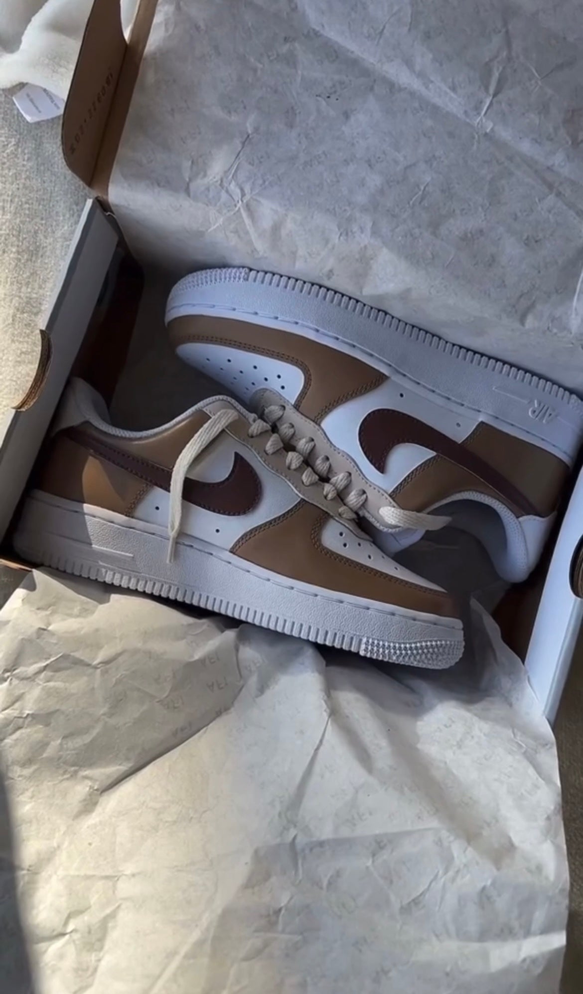 Custom Nike AIR Force 1 Sneaker - Cold Coffee - Braun Beige - julescustomizedkicks