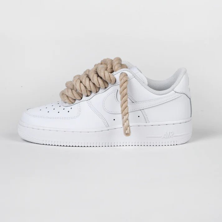 Custom Nike AIR Force 1 Sneaker - Dicke Schnürsenkel/Rope Hellbraun - julescustomizedkicks