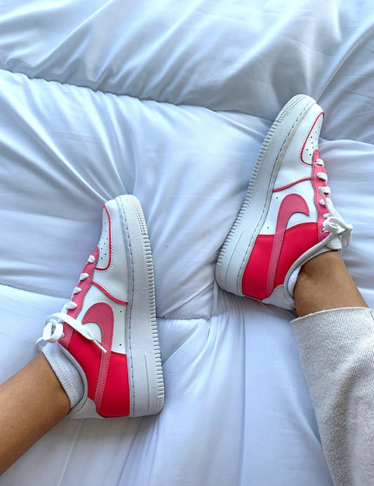 Custom Nike AIR Force 1 Sneaker - Pink Details - julescustomizedkicks