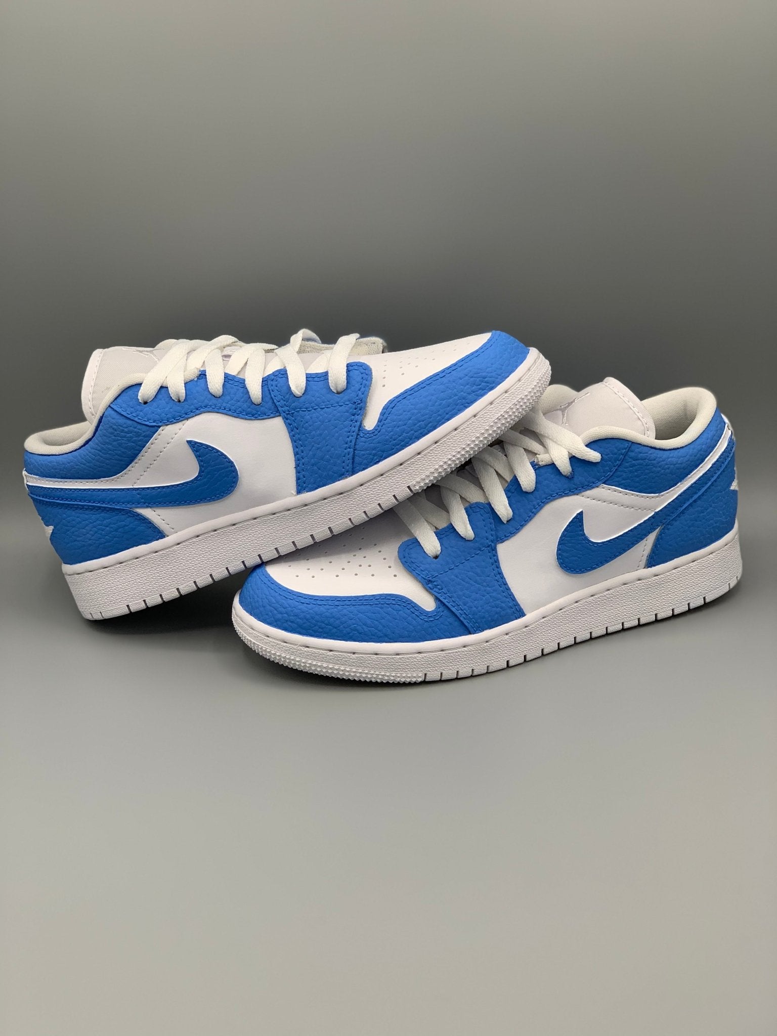 Custom NIke AJ1 Low Sneaker - Ocean Blue - julescustomizedkicks