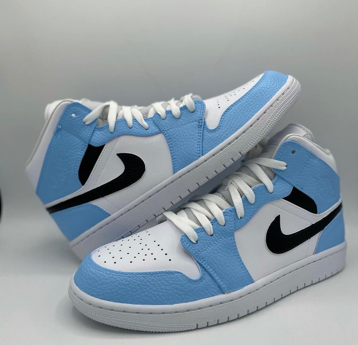 Aj1 baby blue hotsell