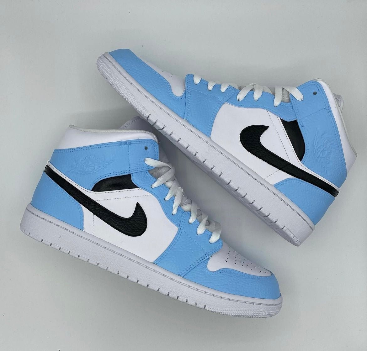 Custom Nike AJ1 Mid Customized - Babyblue + Black - julescustomizedkicks