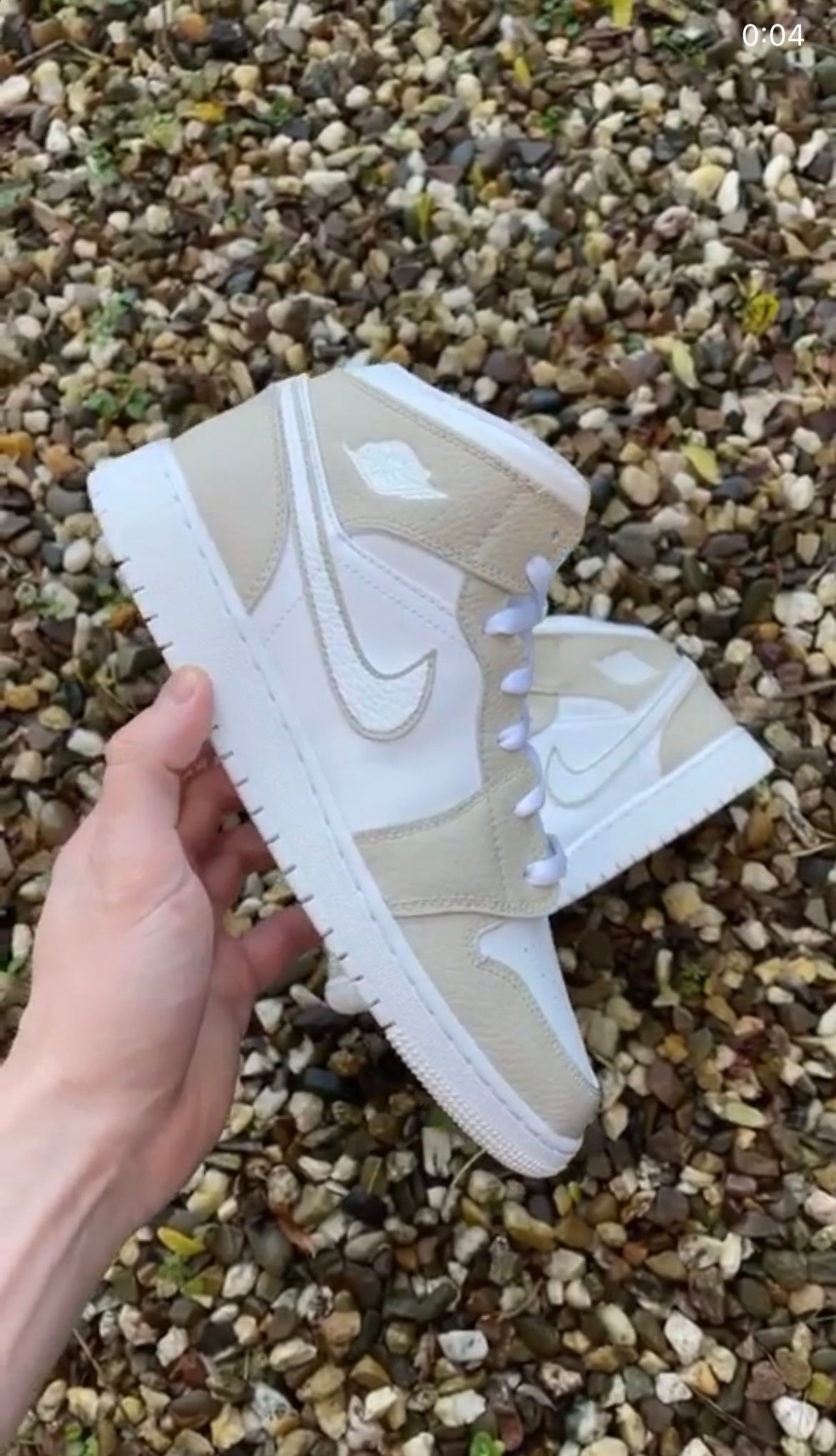 Custom Nike AJ1 Mid Customized - Beige Details - julescustomizedkicks