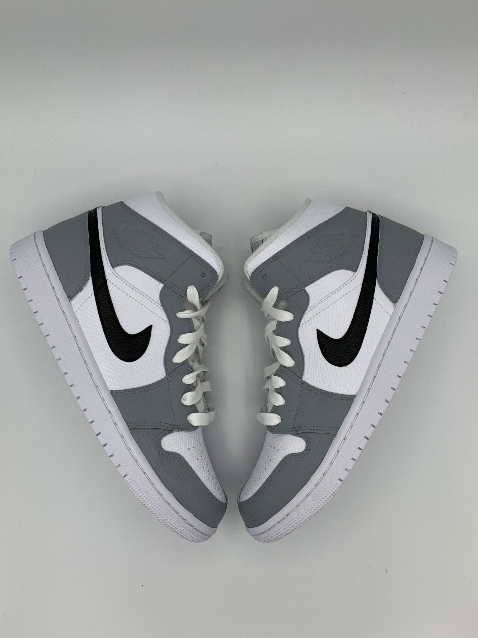 Custom Nike AJ1 Mid Customized - Light Grey & Black - julescustomizedkicks