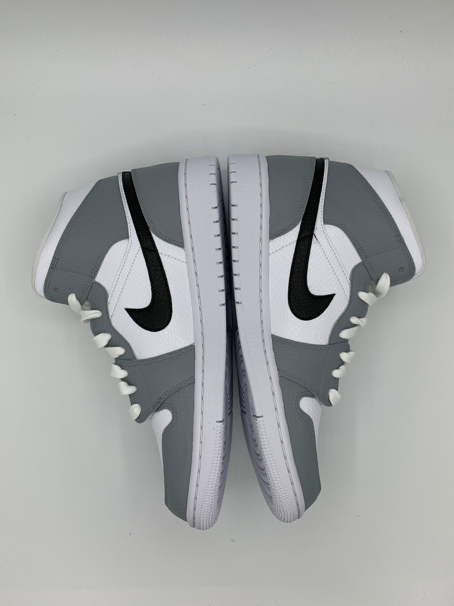 Custom Nike AJ1 Mid Customized - Light Grey & Black - julescustomizedkicks