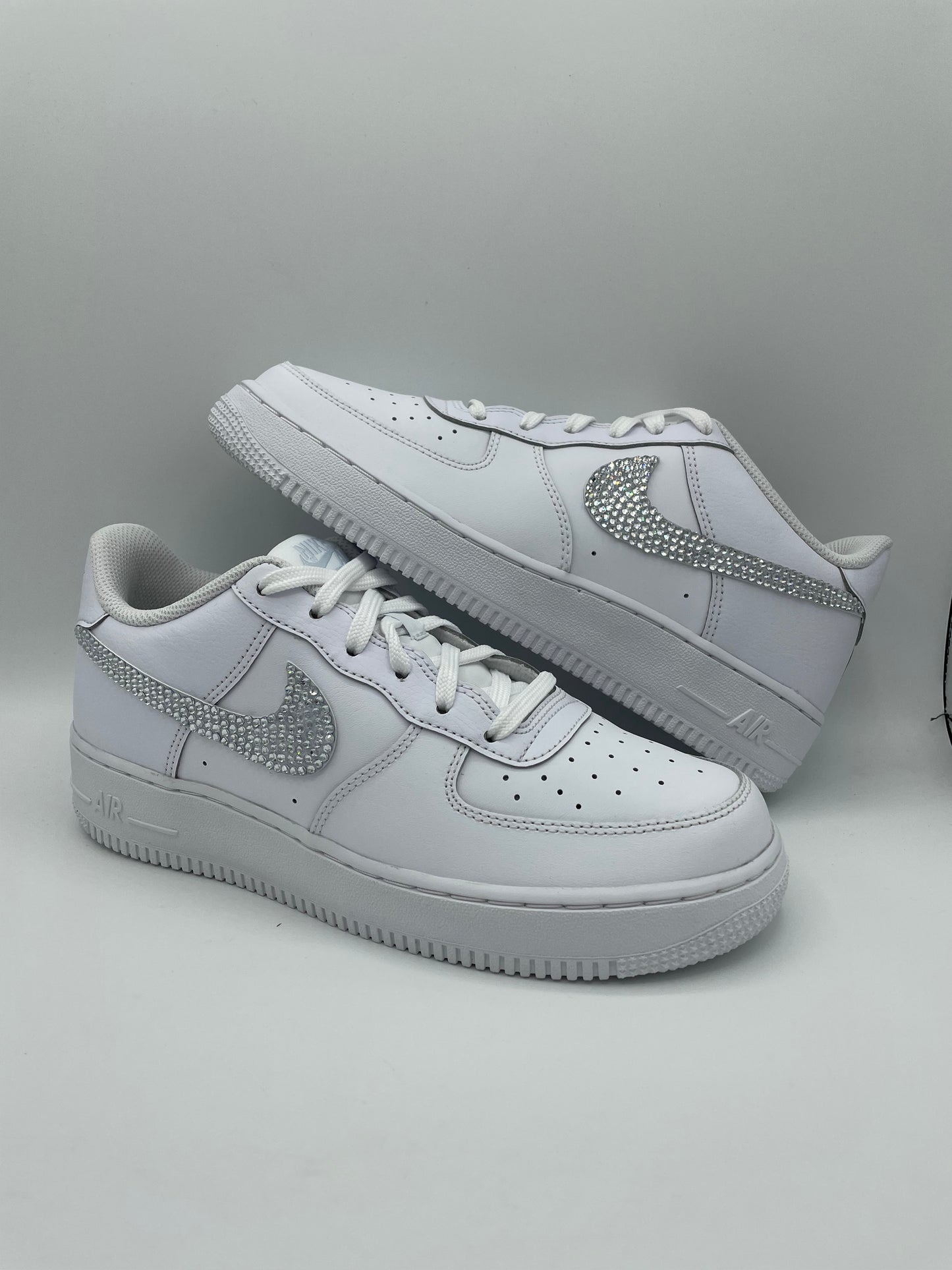 Custom Nike AIR Force 1 Sneaker - Strasssteine Swarovski