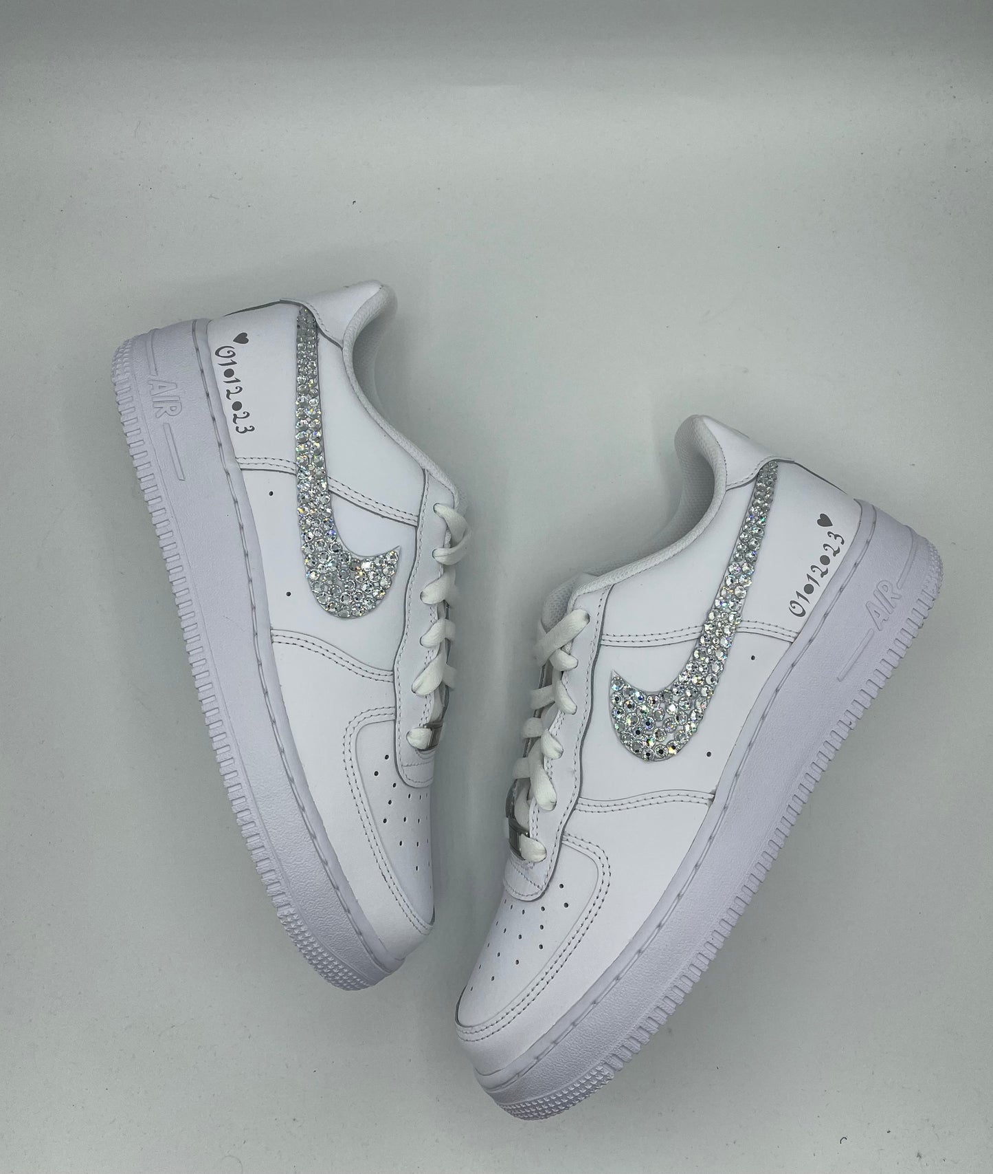 Baskets Nike AIR Force 1 personnalisées - Strass bleu clair ÉDITION MARIAGE