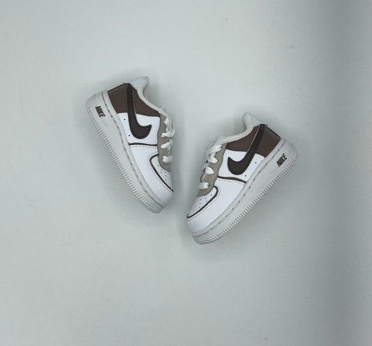 Baskets Nike AIR Force 1 personnalisées pour bébé - Macciato Baby Edition