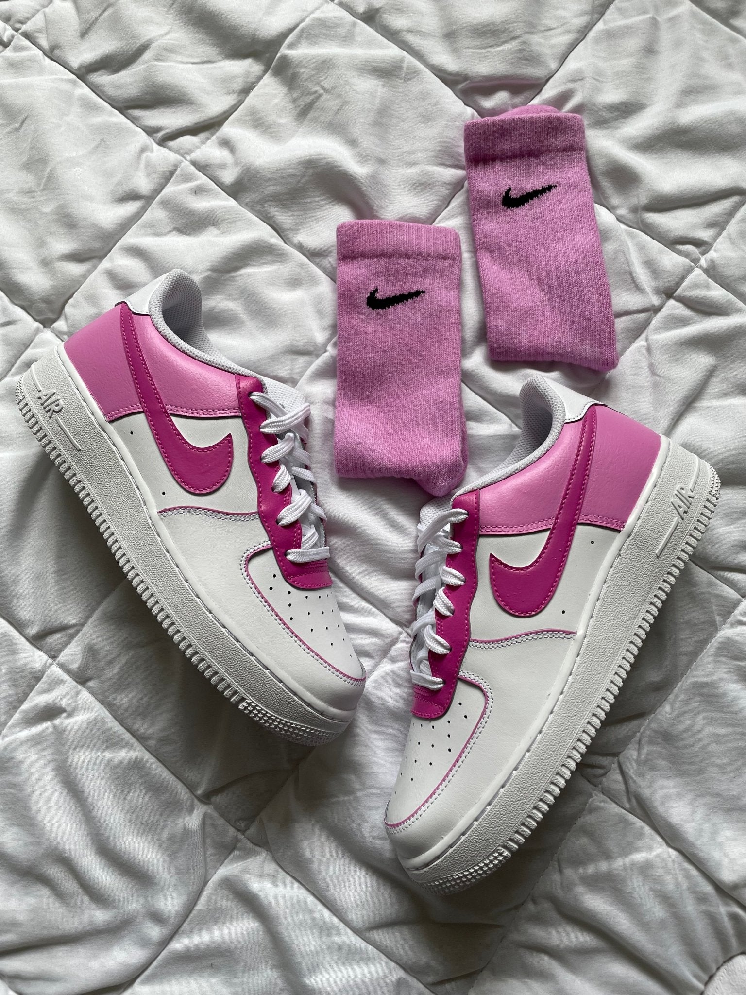 Nike AIR Force 1 Custom Sneaker Baby Pink